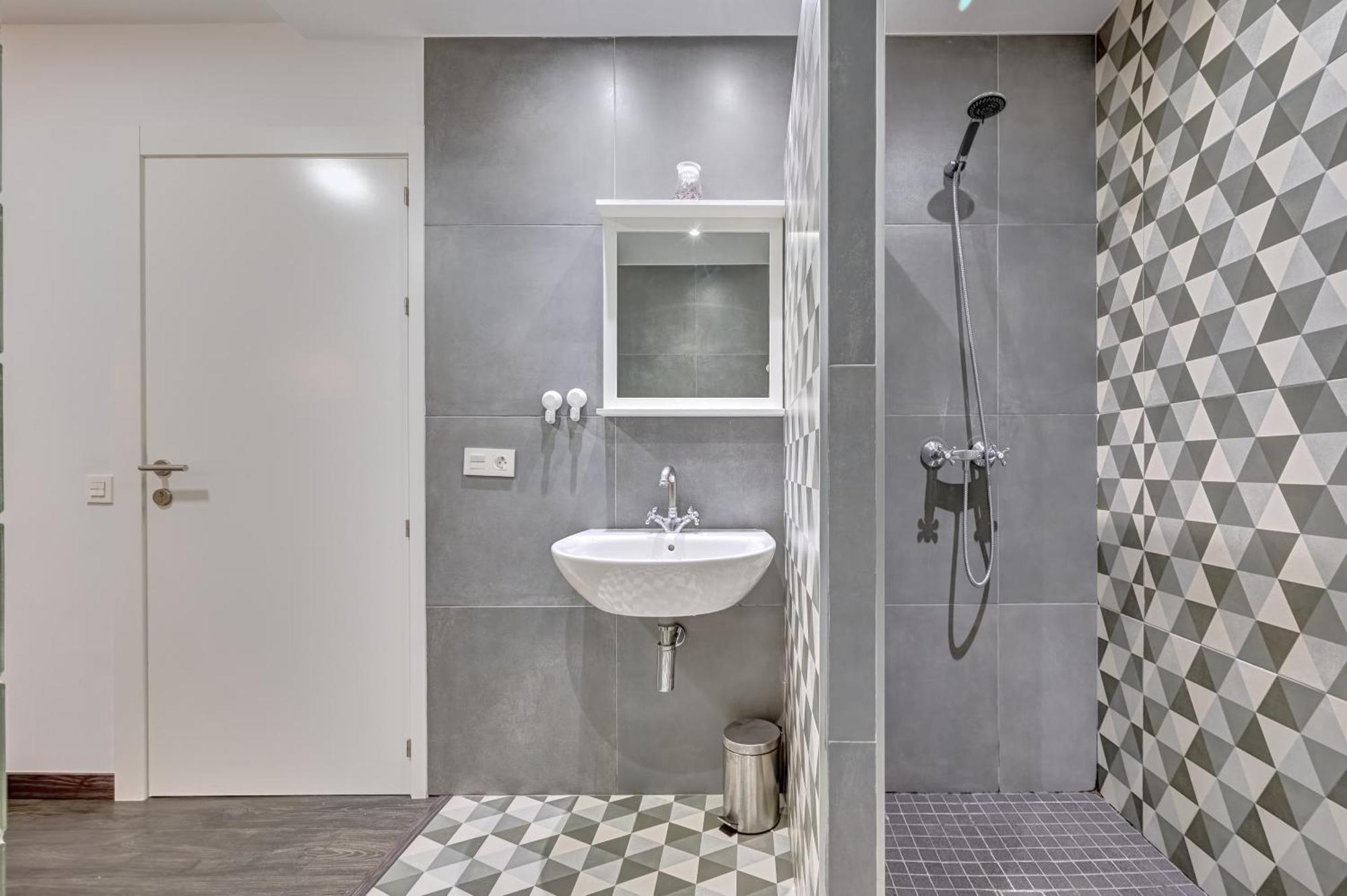El Navarro Suite By Clabao Pamplona Exterior photo